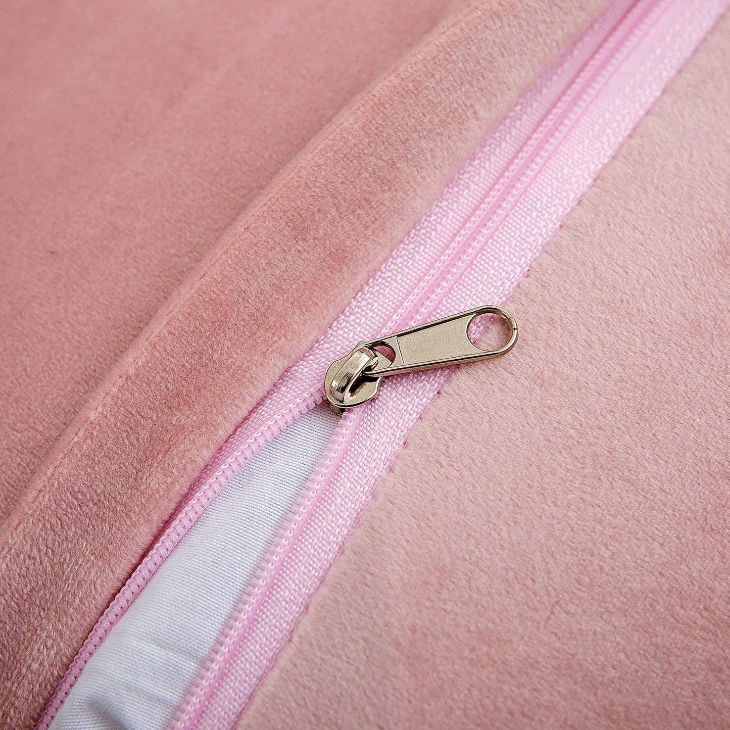 Pink Faux Fur Pillow Covers 18X18 Inch,Set of 2 Plush Decorative Throw Pillow Case for Couch Sofa Bed, Soft Fluffy Blush Pink Cushion Cover with Hidden Zipper for Bedroom Girls Room Dorm Decor