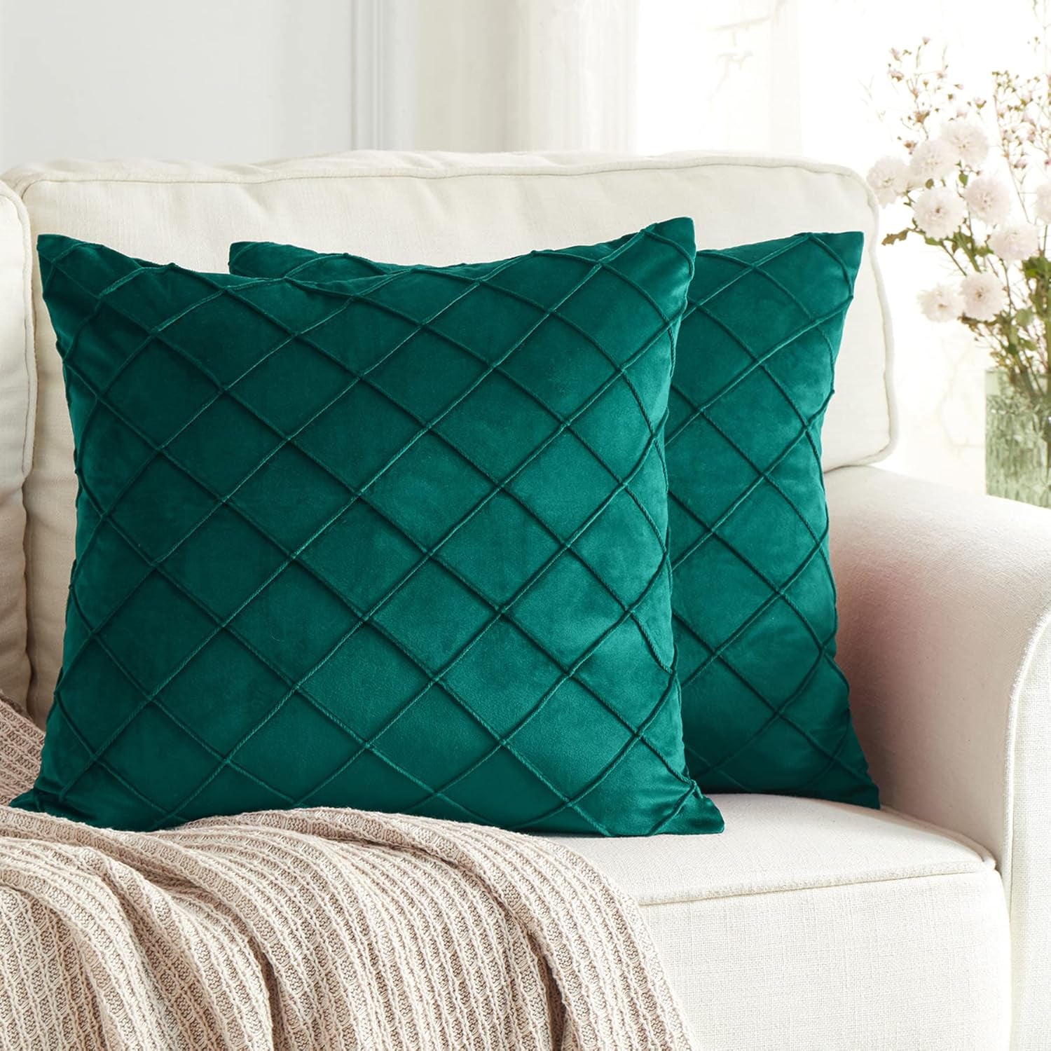 Pack of 2 Velvet Throw Pillows Sofa Decorative Christmas Throw Pillow Covers 16X16 Soft Solid Cushion Case for Bedroom Car Outdoors