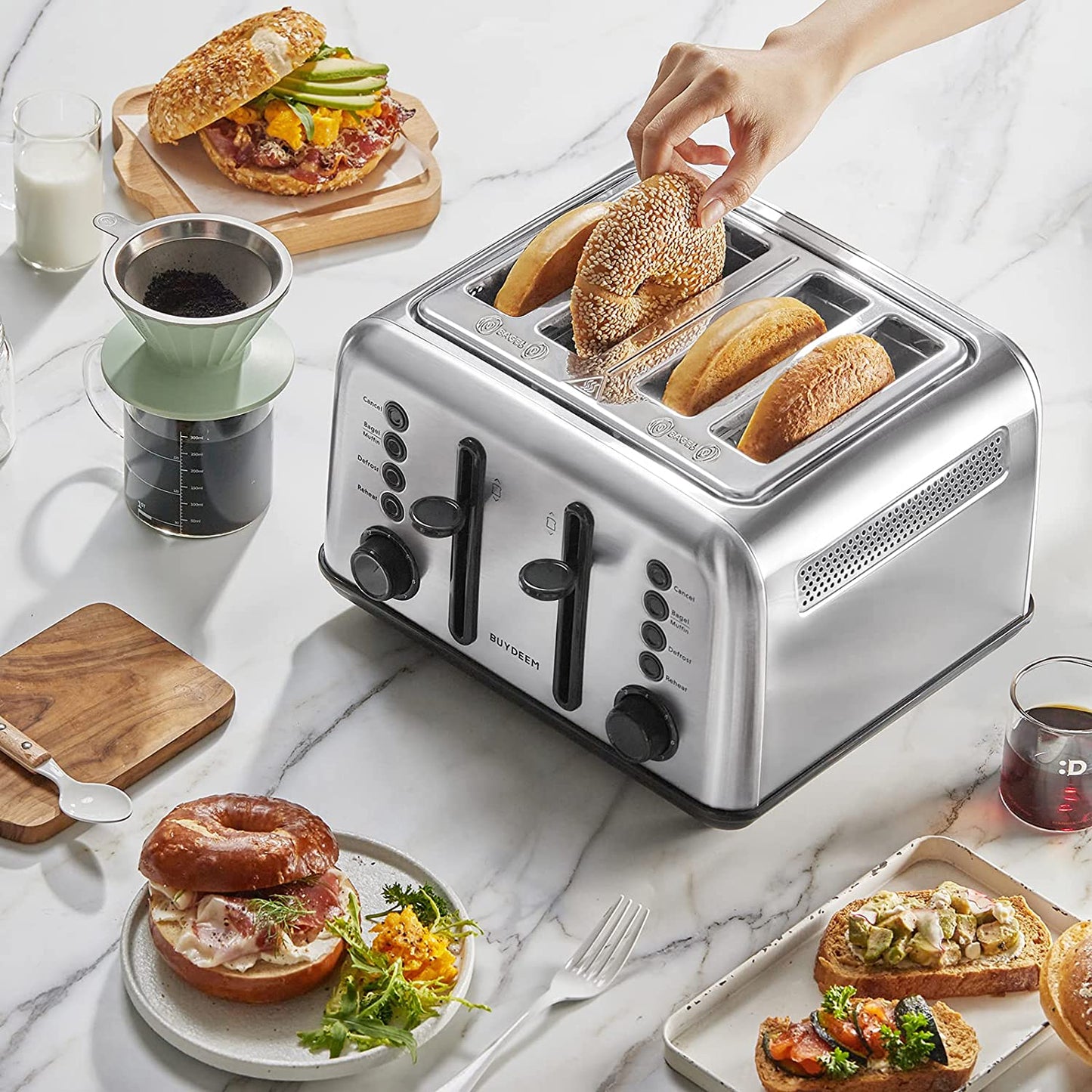 DT640 4-Slice Toaster, Extra Wide Slots, Retro Stainless Steel with High Lift Lever, Bagel and Muffin Function, Removal Crumb Tray, 7-Shade Settings, Stainless Steel